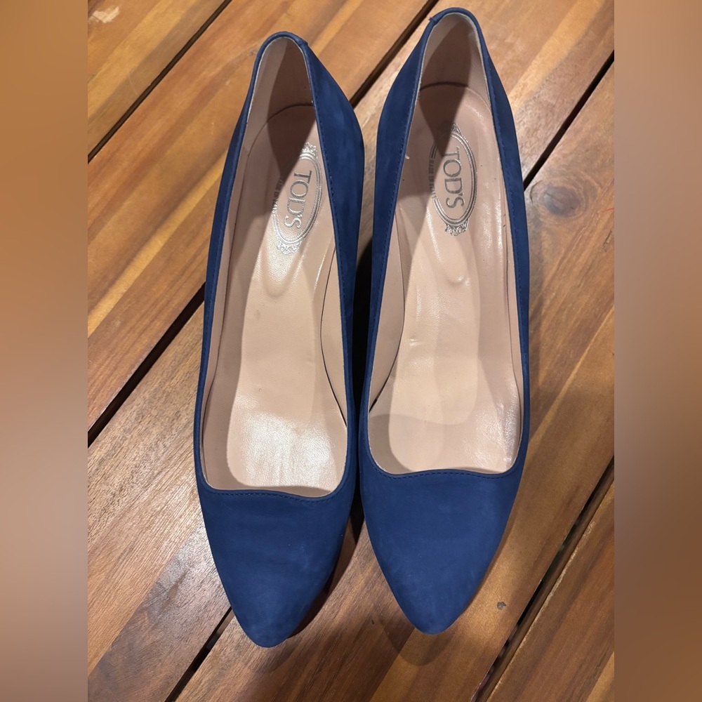 Tod's Navy Blue Suede Wedge Heels Women's Size 38.5